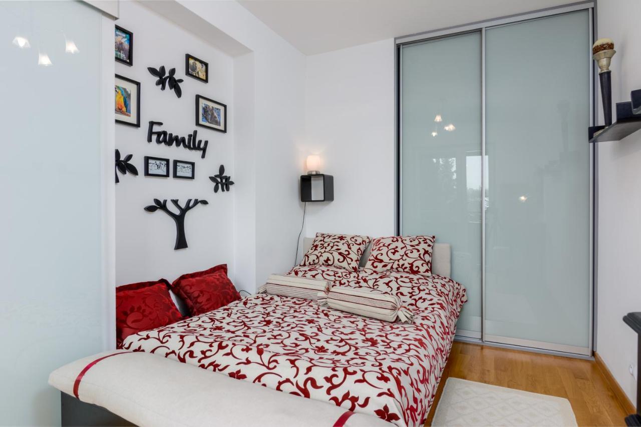 Apartament Apart na Pradze Warszawa Zewnętrze zdjęcie